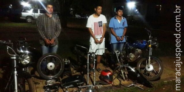Polícia quebra desmonte de motos roubadas e prende três na fronteira 
