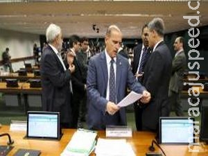 Novo relatório anticorrupção reduz número de medidas de 17 para 12 Novo relatório anticorrupção reduz número de medidas de 17 para 12