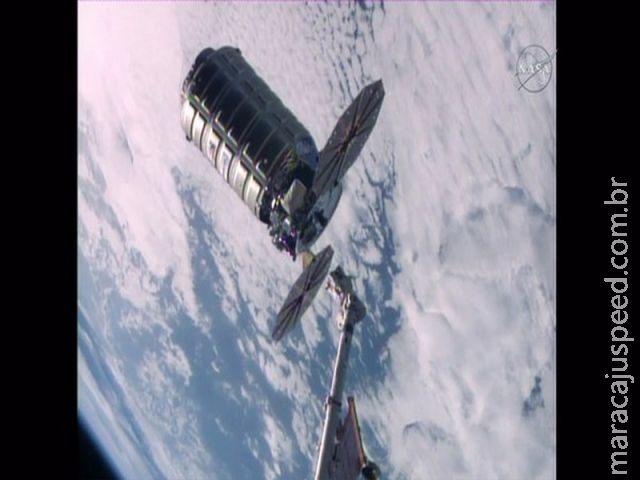Nasa vai queimar 9 tipos de materiais para pesquisar ação do fogo no espaço Nasa vai queimar 9 tipos de materiais para pesquisar ação do fogo no espaço