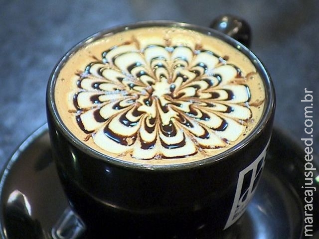 Matemáticos tentam desvendar segredo da " xícara de café perfeita" Matemáticos tentam desvendar segredo da " xícara de café perfeita"