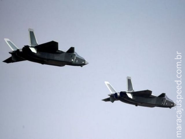 O superavião invisível a radares com que a China quer mostrar seu poderio militar O superavião invisível a radares com que a China quer mostrar seu poderio militar