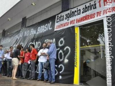 Bancários denunciam política de desmanche no Banco do Brasil Bancários denunciam política de desmanche no Banco do Brasil