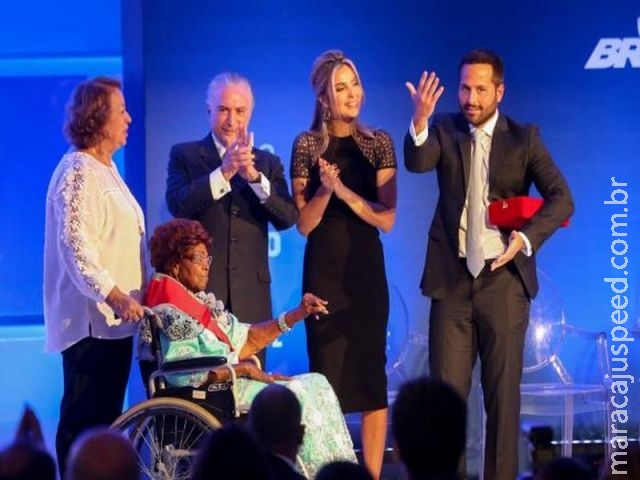 Com homenagem ao samba, governo entrega ordem do mérito cultural a 30 artistas Com homenagem ao samba, governo entrega ordem do mérito cultural a 30 artistas