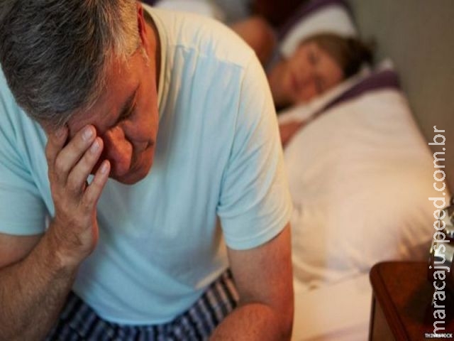 Comer antes de dormir faz mal à saúde?