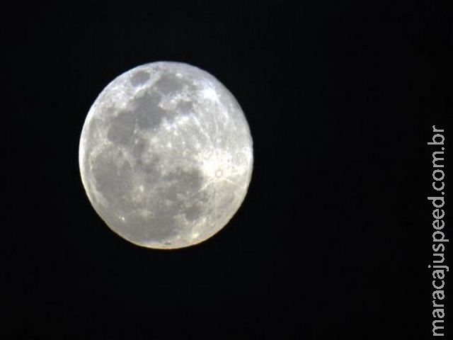 Maior superlua em quase 70 anos pode ser observada nesta segunda-feira