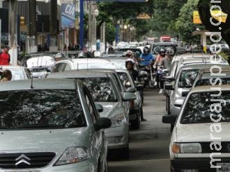 Governo mantém desconto de 30% na alíquota e 15% à vista no IPVA Governo mantém desconto de 30% na alíquota e 15% à vista no IPVA