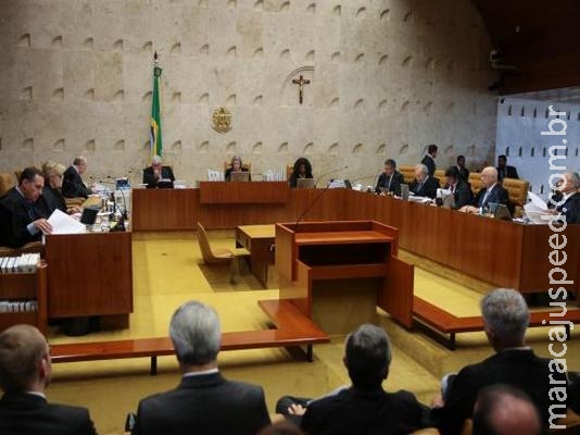 Maioria do Supremo mantém Renan Calheiros na presidência do Senado Maioria do Supremo mantém Renan Calheiros na presidência do Senado