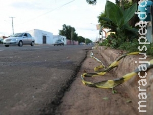Homem invade pista e morre após ser atropelado por carro em Campo Grande Homem invade pista e morre após ser atropelado por carro em Campo Grande