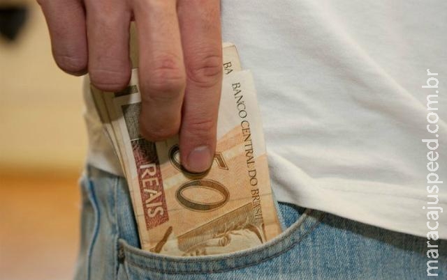 Abono salarial começa a ser pago para trabalhador nascido em dezembro