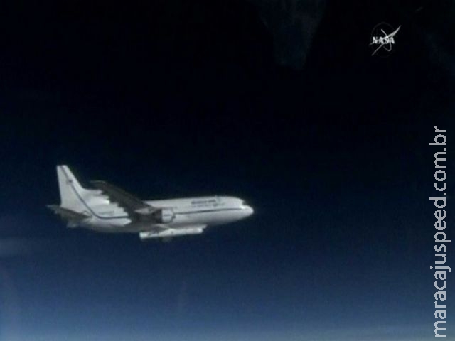 Nasa põe satélites em órbita com lançamento de foguete a partir de avião em movimento Nasa põe satélites em órbita com lançamento de foguete a partir de avião em movimento