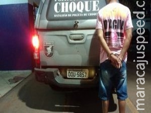 Com 20 passagens, adolescente fugido da Unei é capturado escondido em árvore Com 20 passagens, adolescente fugido da Unei é capturado escondido em árvore