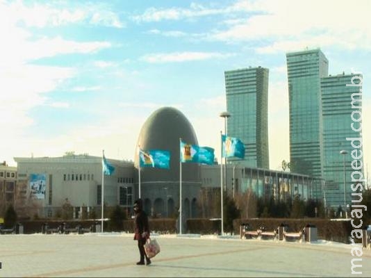 Após 25 anos do fim da URSS, Cazaquistão comemora economia forte e estabilidade Após 25 anos do fim da URSS, Cazaquistão comemora economia forte e estabilidade