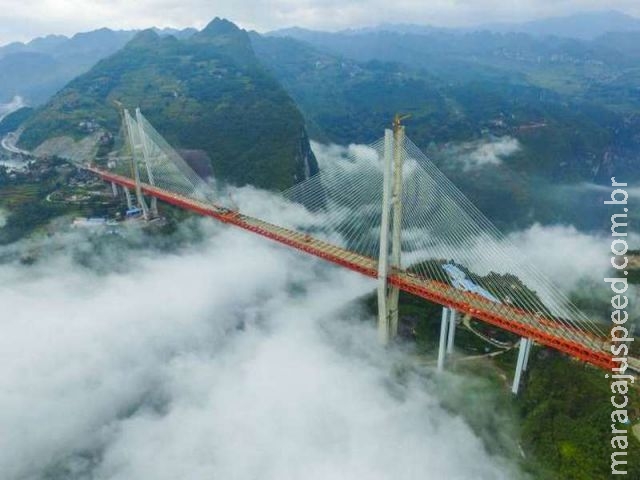 China inaugura ponte mais alta do mundo China inaugura ponte mais alta do mundo