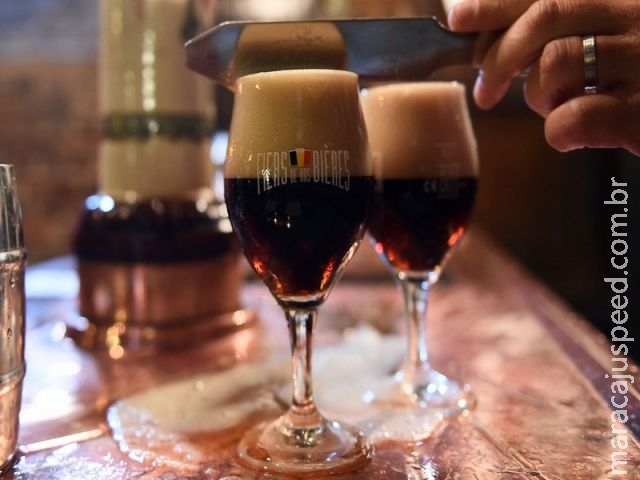 Beber em excesso pode aumentar risco de infarto, diz estudo