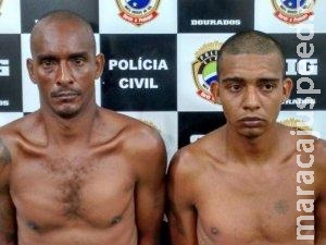 Dupla suspeita de matar homem e deixar corpo embaixo de cama é presa