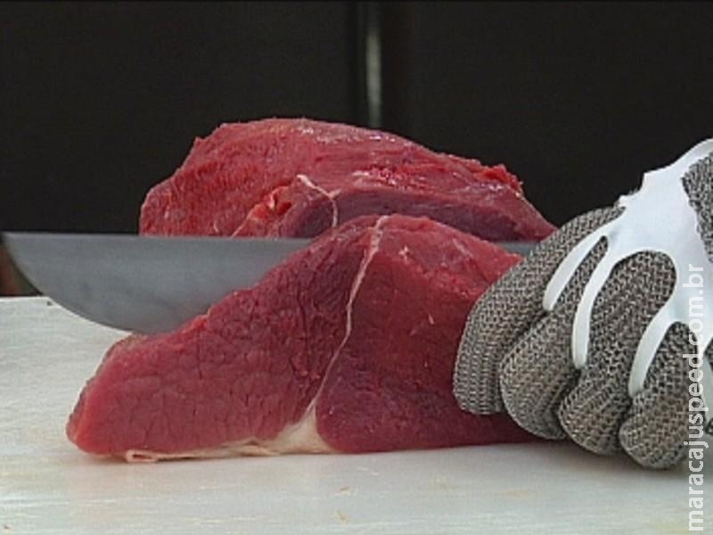 Estudo vincula consumo de carne vermelha a inflamação no intestino Estudo vincula consumo de carne vermelha a inflamação no intestino