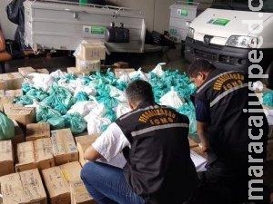 Fiscais flagram carga de cosméticos de R$ 216 mil em caminhão rebocado