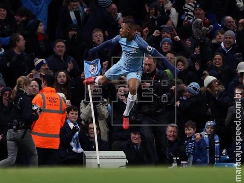 Gabriel Jesus estreia, tem gol anulado, e City empata com Tottenham