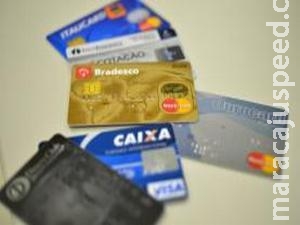 Gastos com juros do cartão de crédito podem cair pela metade com novas regras Gastos com juros do cartão de crédito podem cair pela metade com novas regras