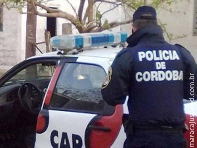  Idosa de 91 anos é presa na Argentina por sacar arma em delegacia