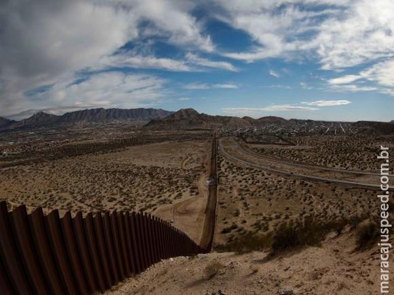 México reafirma que não pagará por muro na fronteira com os Estados Unidos México reafirma que não pagará por muro na fronteira com os Estados Unidos