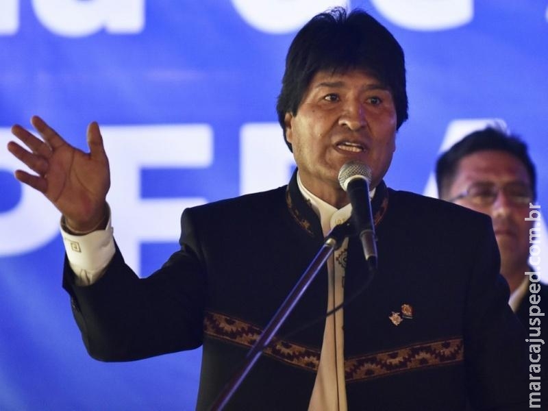 Ministros de Evo Morales renunciam na Bolívia Ministros de Evo Morales renunciam na Bolívia