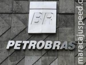 Petrobras reduz preços do diesel e gasolina nas refinarias Petrobras reduz preços do diesel e gasolina nas refinarias