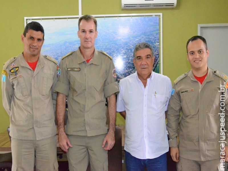 Comandante Geral do Corpo de Bombeiros do MS é recebido pelo prefeito Maurílio Comandante Geral do Corpo de Bombeiros do MS é recebido pelo prefeito Maurílio