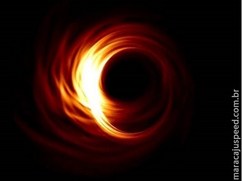  Como cientistas esperam que supertelescópio capte a primeira imagem de um buraco negro