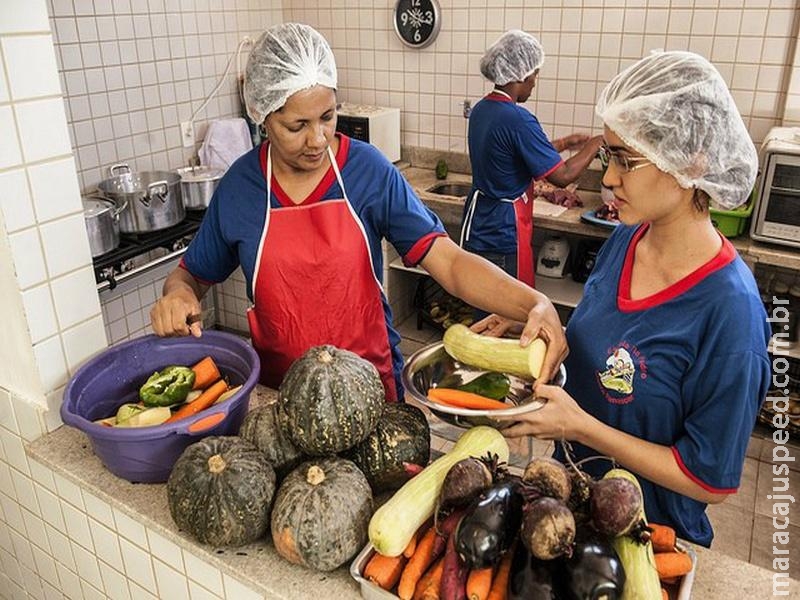 Compra institucional da agricultura familiar deve crescer 430% Compra institucional da agricultura familiar deve crescer 430%