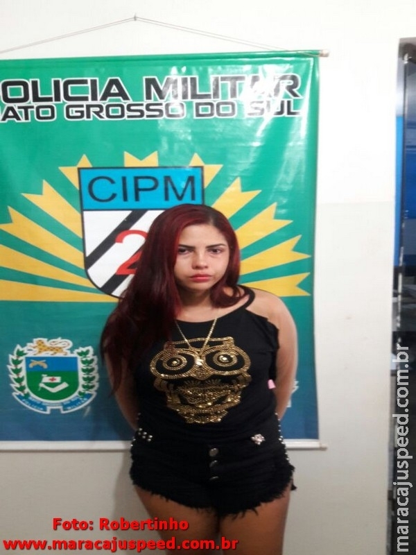 Maracaju: Dupla suspeita é abordada e jovem é presa por ter mandado de prisão em aberto por tráfico de drogas Maracaju: Dupla suspeita é abordada e jovem é presa por ter mandado de prisão em aberto por tráfico de drogas