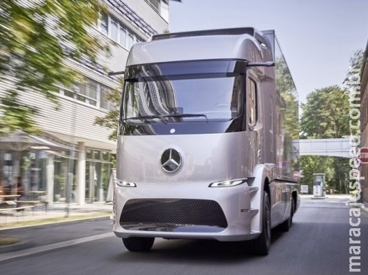 Mercedes-Benz começa a testar caminhões totalmente elétricosMercedes-Benz começa a testar caminhões totalmente elétricos