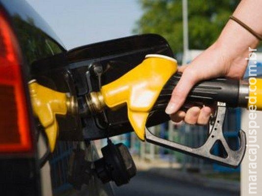 Pesquisa da ANP aponta preço do litro de gasolina a quase R$ 5