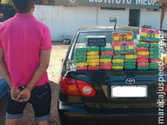 PM prende suspeito de traficar 52,2 kg de cocaína e 230 munições PM prende suspeito de traficar 52,2 kg de cocaína e 230 munições
