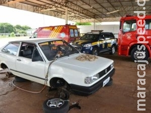 Ao ser flagrado levando crack em carro, casal é preso pela PRF na BR-267