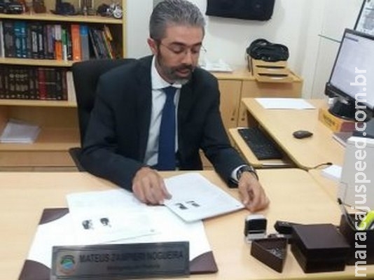 Delegado apresenta suspeitos da morte de travesti