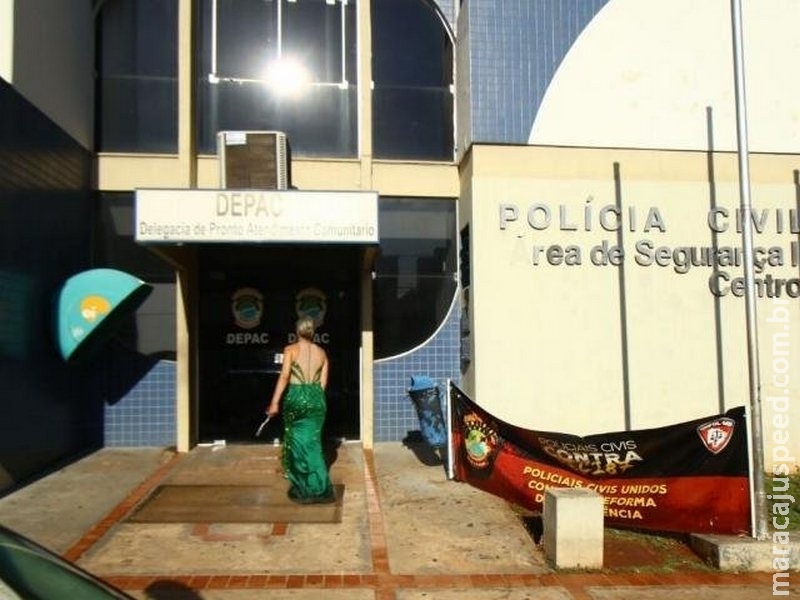 Festa de formatura vira briga generalizada e termina na delegacia Festa de formatura vira briga generalizada e termina na delegacia