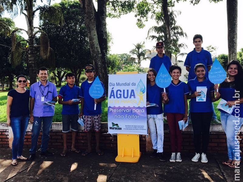 Maracaju comemorou com planfletagem o dia mundial da água Maracaju comemorou com planfletagem o dia mundial da água