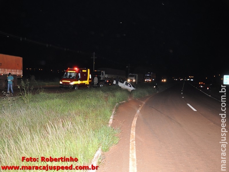 Maracaju: Condutor com sinais de embriagues perde controle do veículo e é socorrido apenas de cueca