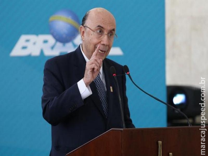 Ministro diz que governo está fazendo o possível para não aumentar impostos Ministro diz que governo está fazendo o possível para não aumentar impostos