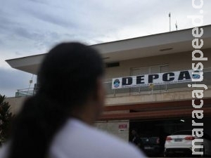 Por buraco em muro, vizinha descobre criança de 3 anos sendo estuprada