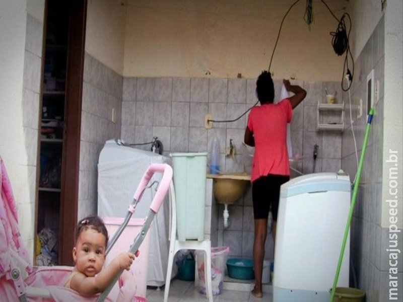 Trabalho doméstico não remunerado representa até 39% do PIB dos países