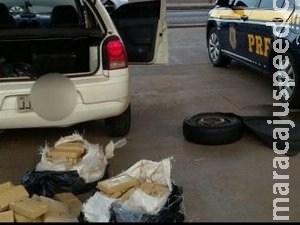 PRF apreende 100 quilos de droga em carro de Brasília