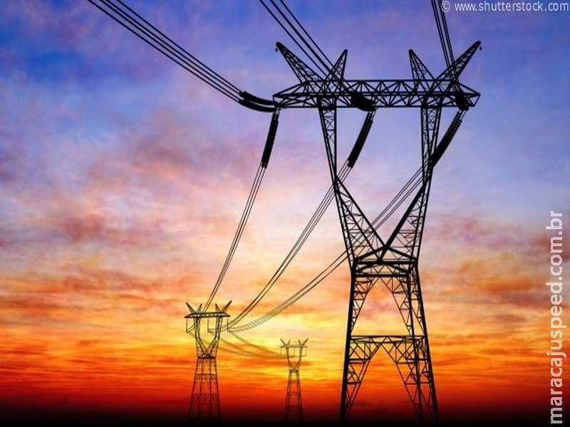 Contas de energia com bandeira tarifária vermelha ficam mais caras em abril Contas de energia com bandeira tarifária vermelha ficam mais caras em abril