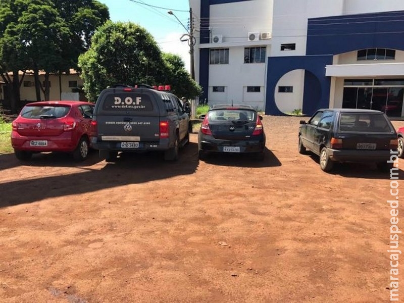 DOF recupera três veículos roubados no Distrito Federal e prende cinco DOF recupera três veículos roubados no Distrito Federal e prende cinco