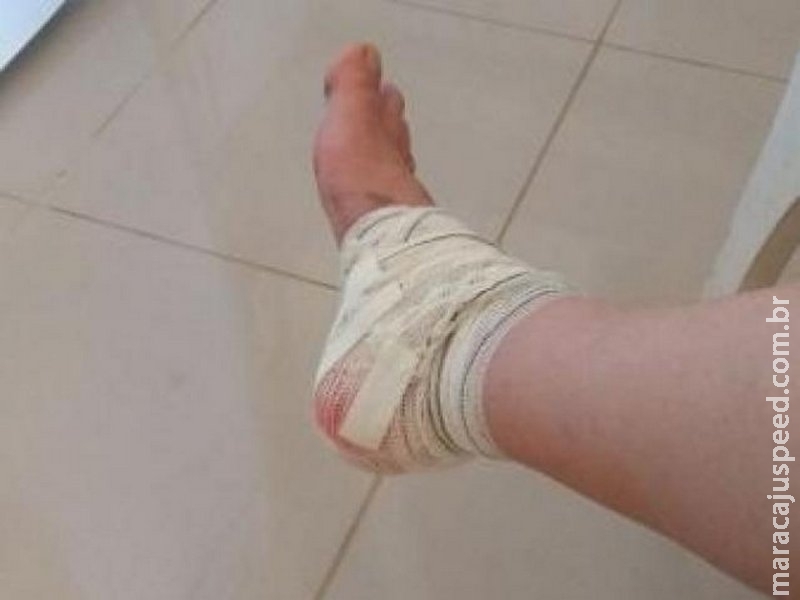 Na volta para casa, estudante discute com motorista e é atropelada por Uber Na volta para casa, estudante discute com motorista e é atropelada por Uber