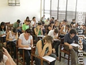 Concursos: 10 órgãos abrem inscrições para 719 vagas