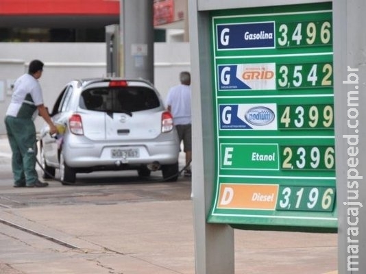 Petrobras reduz preço da gasolina, que pode cair 9 centavos nos postos