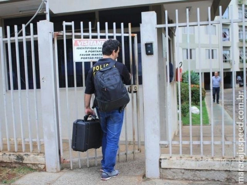 PF prende três e apreende 1 mil materiais em operação contra pedofilia PF prende três e apreende 1 mil materiais em operação contra pedofilia
