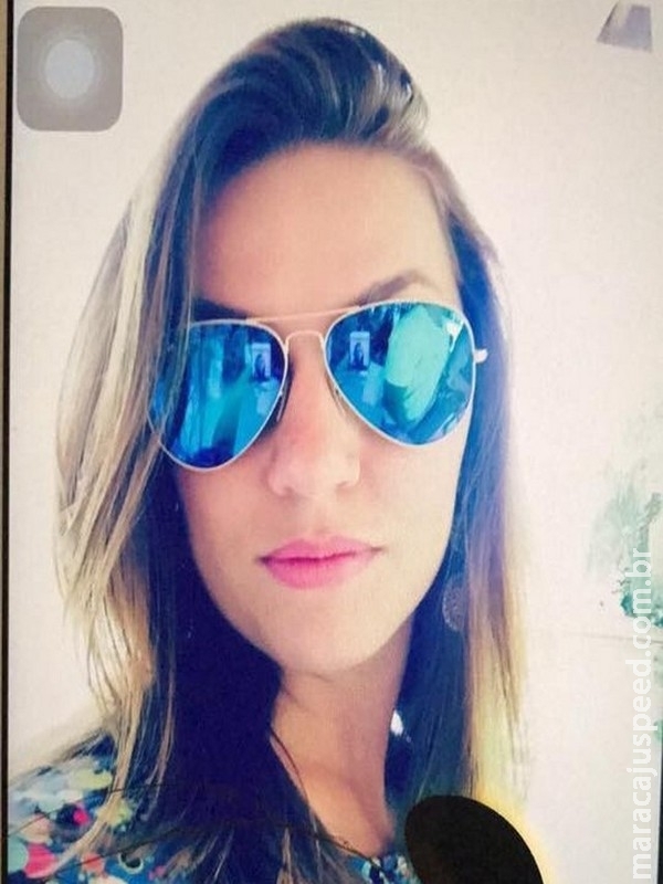 Vendedora morre baleada em loja